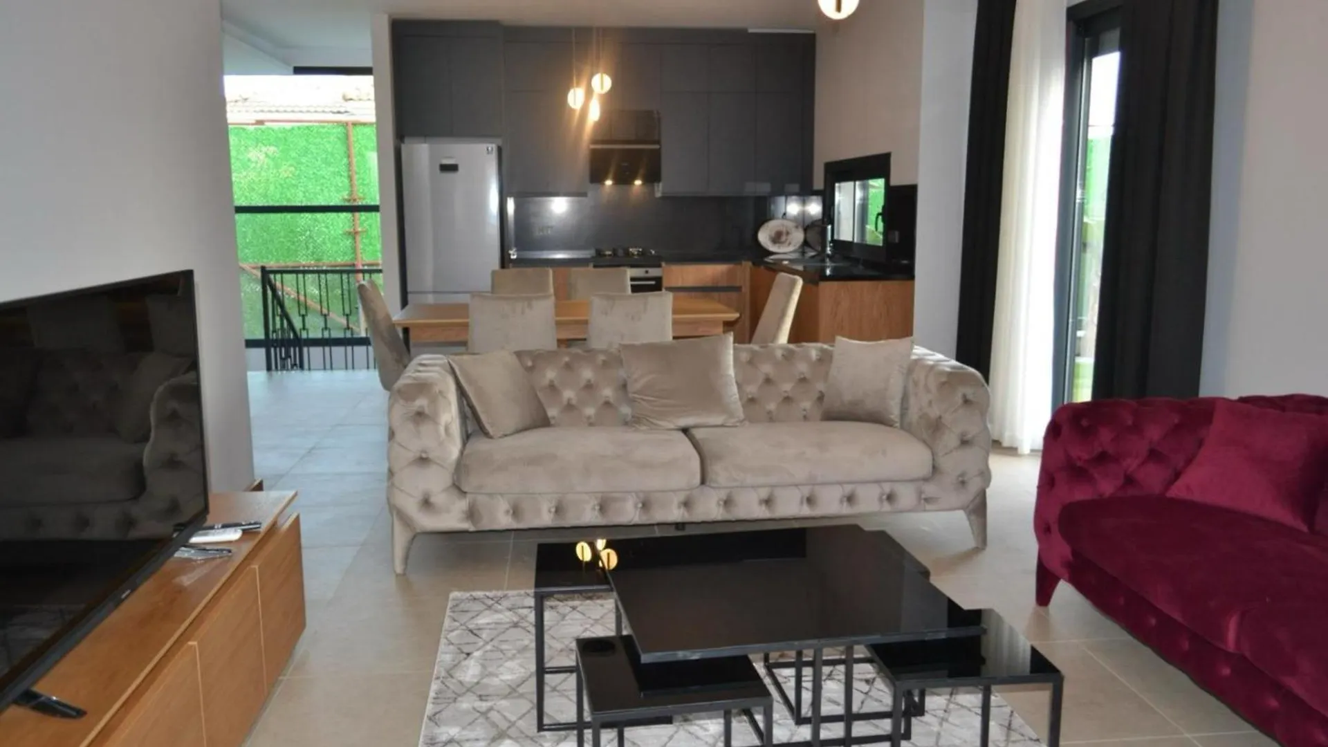 Ayayorgide Odalar Banyolu Sifir Cesme Villa